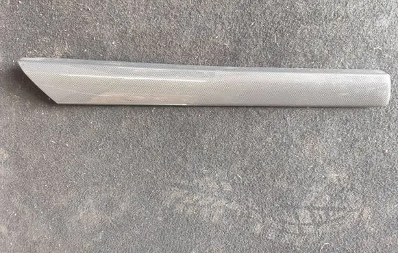 Opel Antara Front door trim bar 96662209 C105DTRM