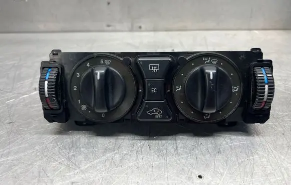 Mercedes-Benz E W210 Climate control unit 2108302985