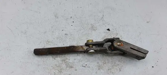 Toyota Avensis T250 Steering column universal joint NOCODE