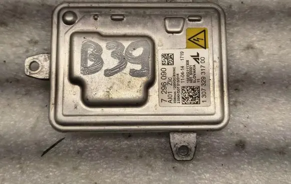 BMW 5 F10 F11 Xenon control unit/module 7296090 130732931700