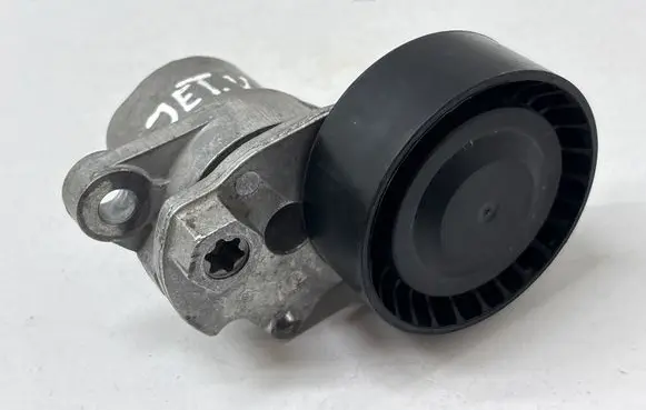Volkswagen Jetta VII Generator/alternator belt tensioner 04E145299L 56822405