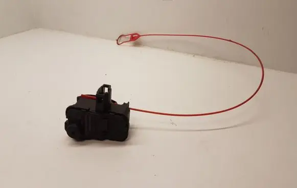 Audi RS4 Fuel tank cap lock 8K0862153H