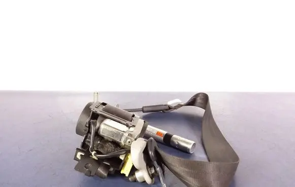 Honda CR-V Front seatbelt 608200000A