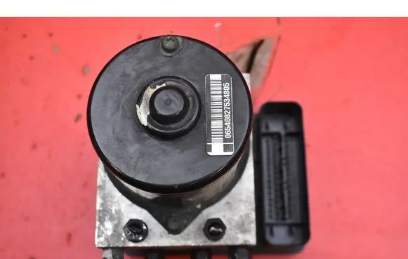 Volkswagen New Beetle ABS Pump 1J0614117E