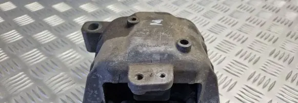 Volkswagen Golf IV Engine mount bracket 1J0199262BF