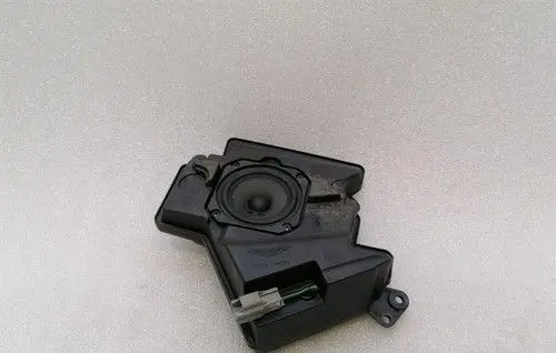 Aston Martin Vanquish Zagato Front door speaker GD436696XBA