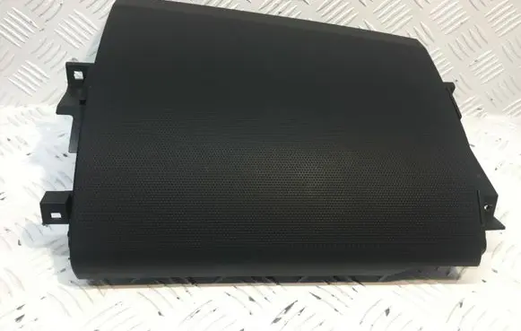 Nissan X-Trail T30 Glove box 68275EQ300