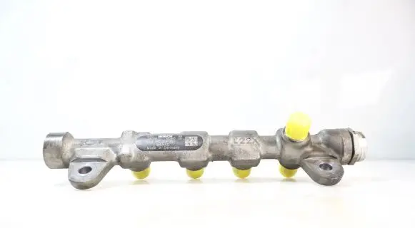 Opel Insignia A Fuel main line pipe 0445214221