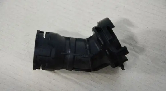 Volkswagen PASSAT CC Engine coolant pipe/hose