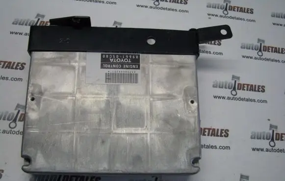 Toyota Avensis T250 Engine control unit/module 89661-05C80