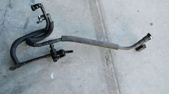 Ford Ecosport Fuel line/pipe/hose 