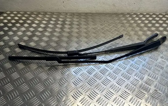 Cupra Formentor Windshield/front glass wiper blade 5F6955409