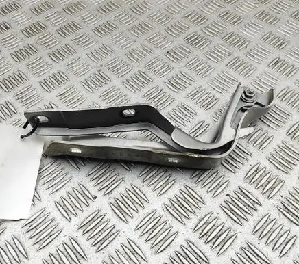 Maserati Levante Engine bonnet/hood hinges 670001872