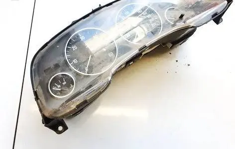 Speedometer (instrument cluster)