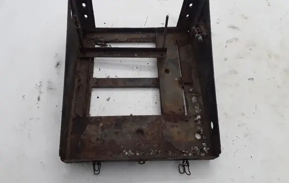 Renault Mascott Battery bracket 7700376799