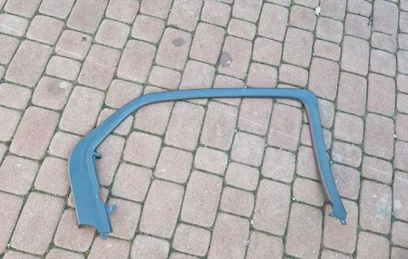 Opel Mokka X Other rear door trim element 42474614