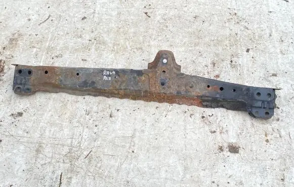 Toyota RAV 4 (XA30) Front subframe