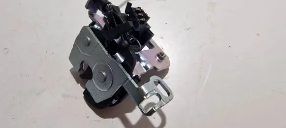 Mercedes-Benz C AMG W204 Seat back rest lock catch A2049200372