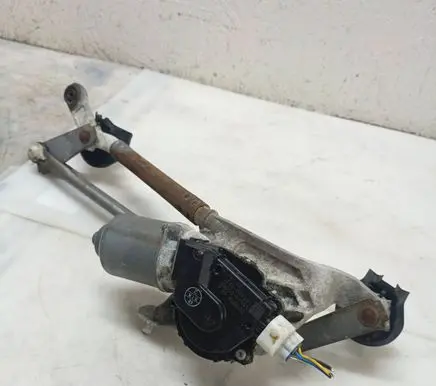 Toyota Yaris Front wiper linkage and motor 1593000431
