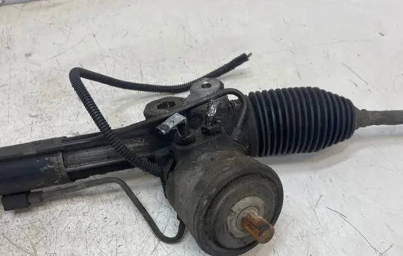 Opel Antara Steering rack