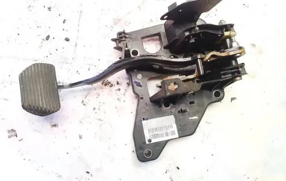 Peugeot 508 Brake pedal 9666871680 080667p