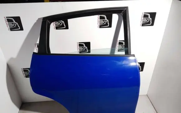 Seat Leon (1P) Rear door LS5G