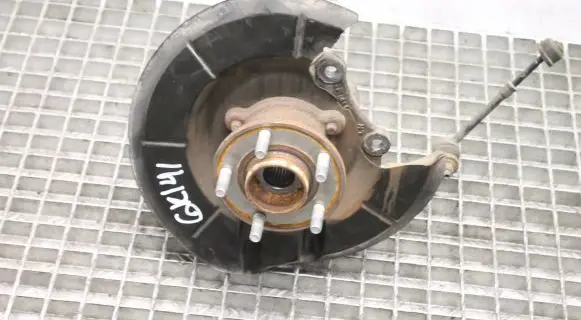 Ford Kuga II Rear wheel hub