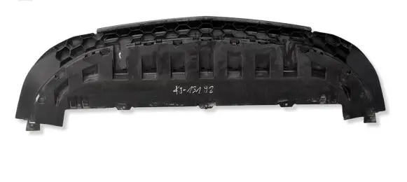 Mercedes-Benz V Class W447 Front bumper skid plate/under tray A4478857400 2020216