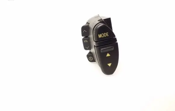 Toyota Avensis T220 Steering wheel buttons/switches 8623020010
