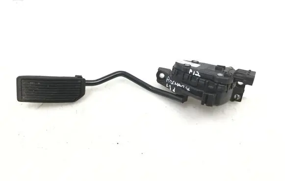 Nissan Primera Accelerator throttle pedal 18002AU410