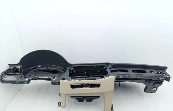 Audi A5 Dashboard 8W1857067 8W0880204J