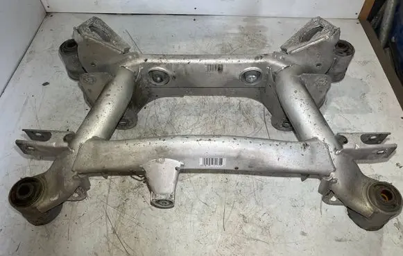 BMW 5 E39 Rear subframe 