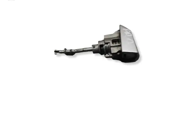 Suzuki SX4 Front door lock (next to the handle) 