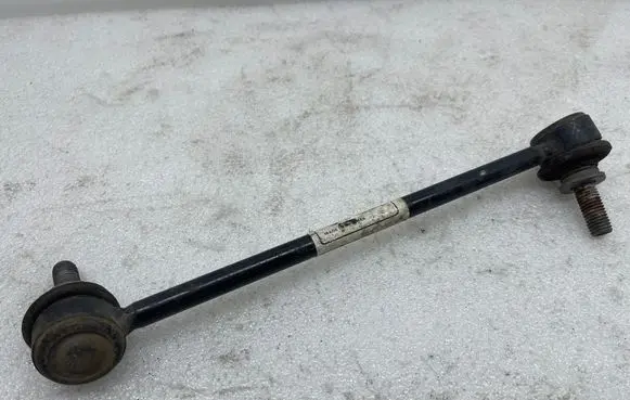 Tesla Model 3 Front anti-roll bar/stabilizer link 104439600D AB018340000000