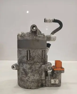 Volkswagen PASSAT B8 Air conditioning (A/C) compressor (pump) 5QE816803H 12E010001B