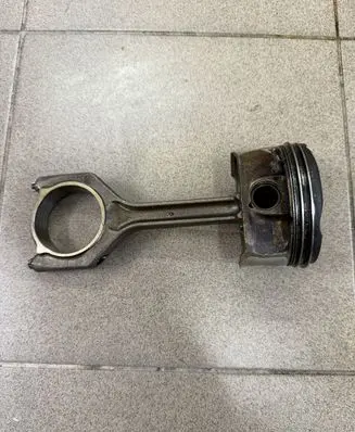 BMW 3 E92 E93 Connecting rod/conrod 7589201