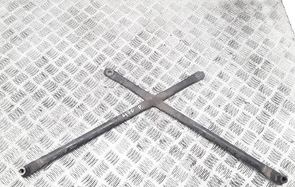 Jaguar XJ X350 Radiator mount bracket