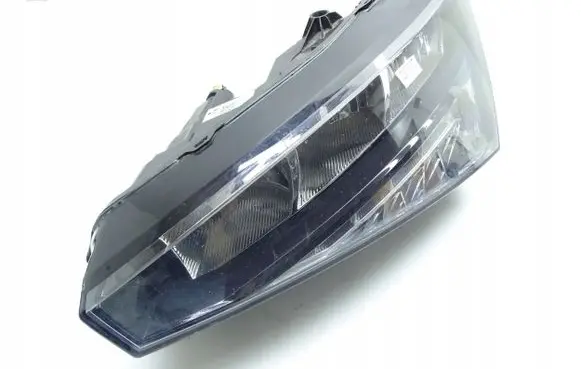 Skoda Scala Headlight/headlamp 657941019