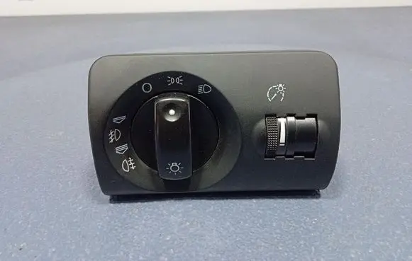 Light switch