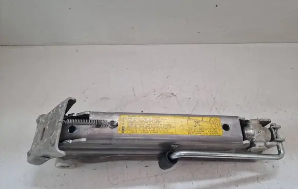 Audi A6 S6 C6 4F Lift Jack 4F0011031