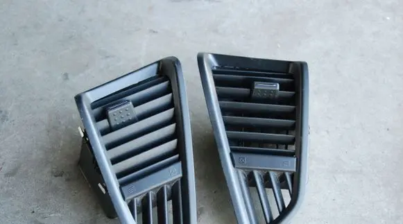 Ford Ecosport Dashboard side air vent grill/cover trim XXX