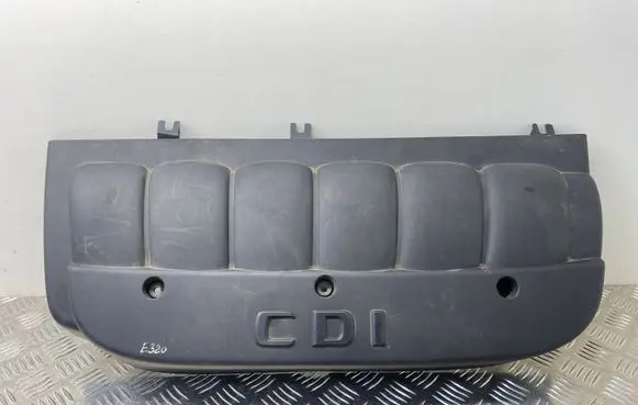 Mercedes-Benz E W210 Engine cover (trim) A6480100167