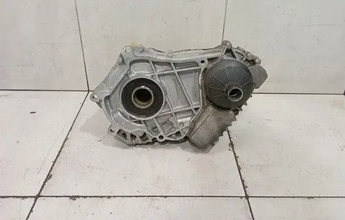 BMW M5 F90 Transfer box differential control unit 8092621