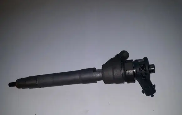 Nissan X-Trail T32 Fuel injector