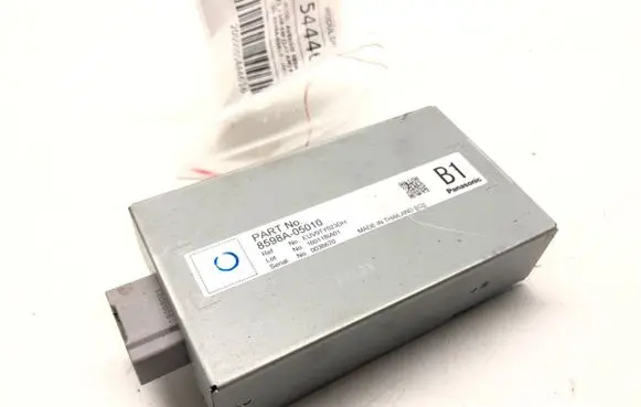 Toyota Avensis T270 Other control units/modules 8598A-05010