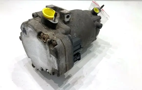 Infiniti Q50 Air conditioning (A/C) compressor (pump) YEP0FX17724