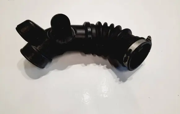 Jeep Grand Cherokee Air intake hose/pipe