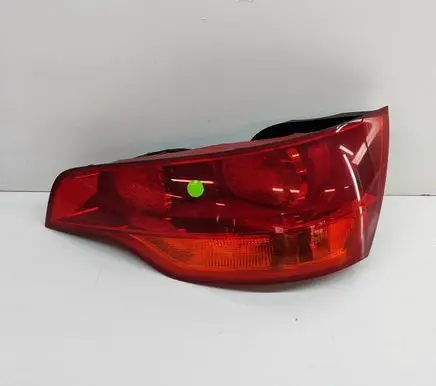 Audi Q7 4L Rear/tail lights 4L0945094