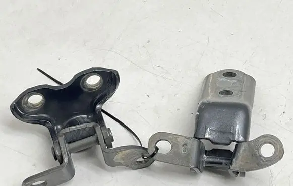 Toyota Highlander XU70 Rear door hinge set 