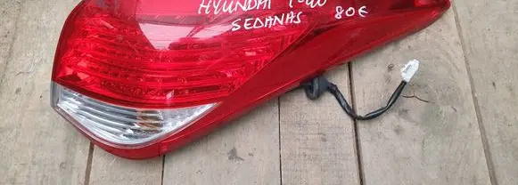 Hyundai i40 Rear/tail lights 924023Z3